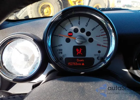 2011 Mini Cooper from USA, damaged, VIN WMWZN3C56BT265067